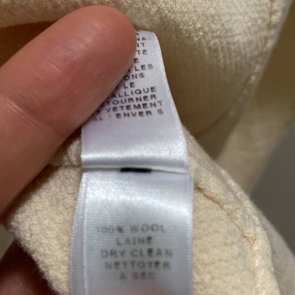 ST. John neutral cream vintage sweater jacket Sz 4 - Picture 10 of 11